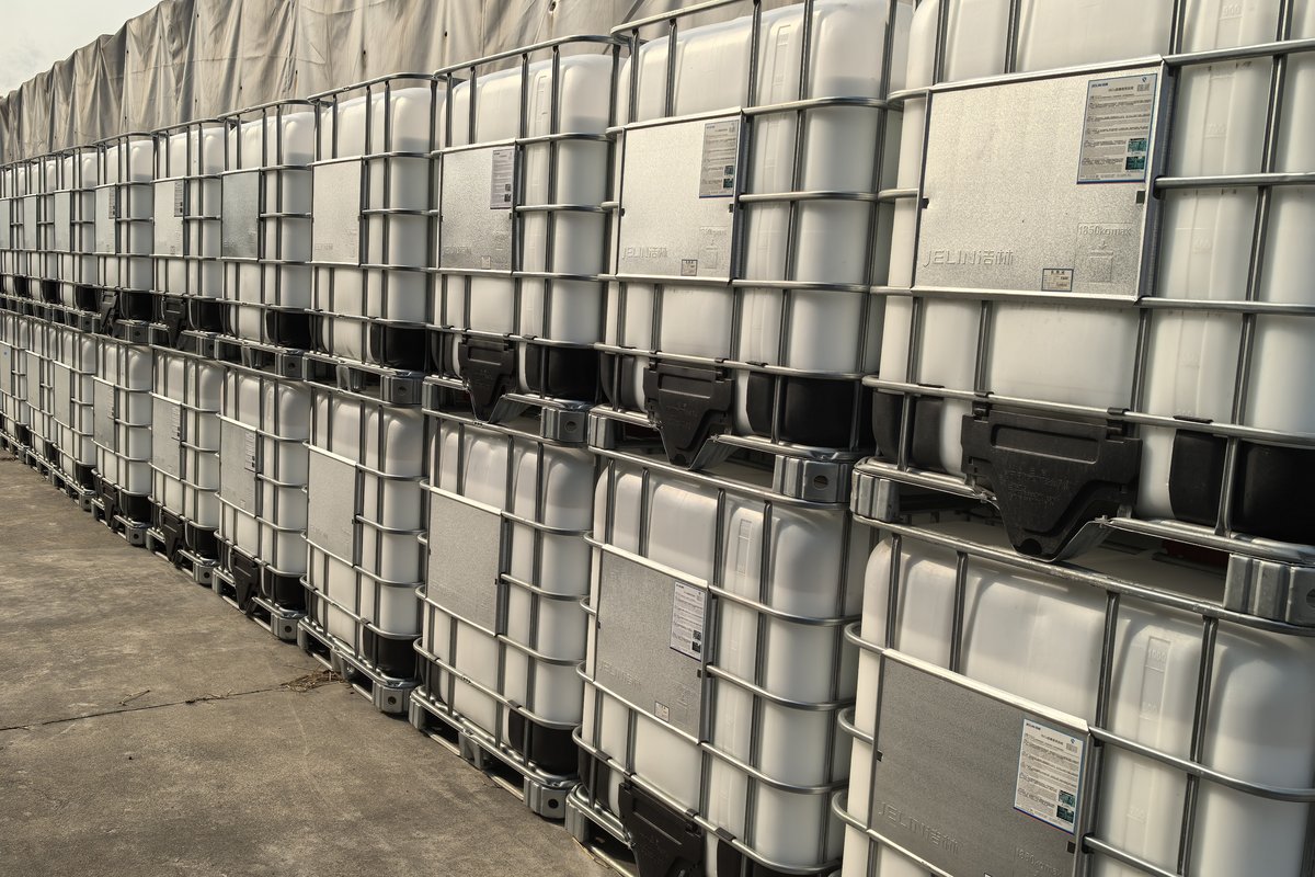 Bulk surfactant and polyether polyol IBC totes ready for delivery
